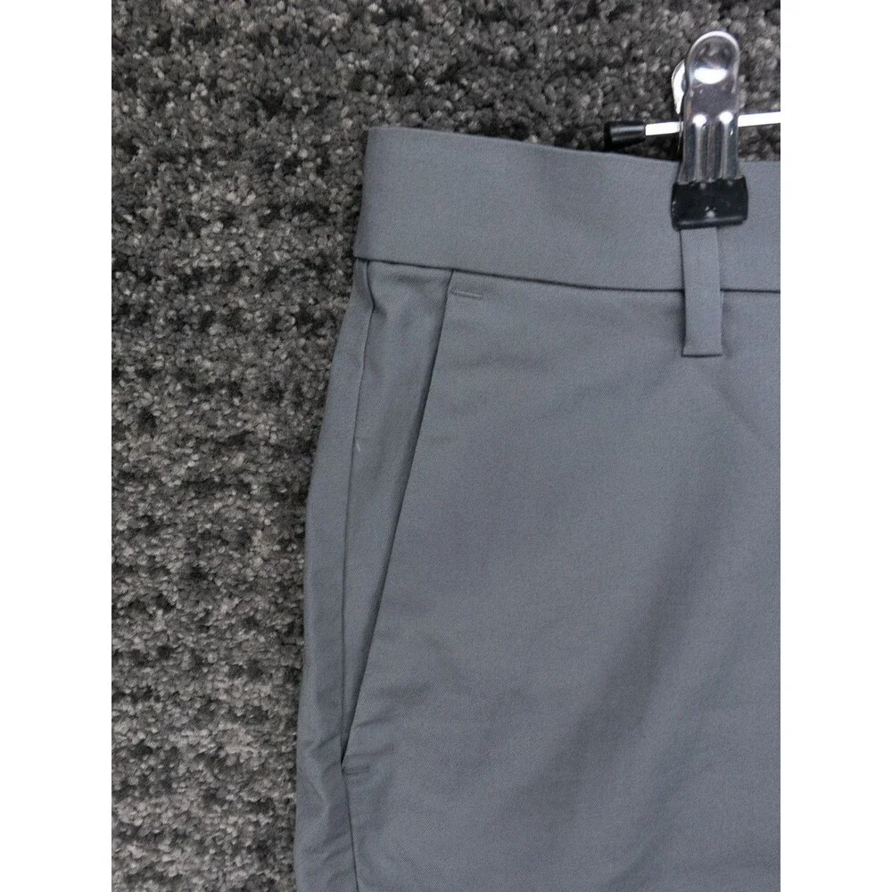 Banana Republic Shorts Mens 34 Inseam 9 Gray Stretch Chino Casual Preppy Golf